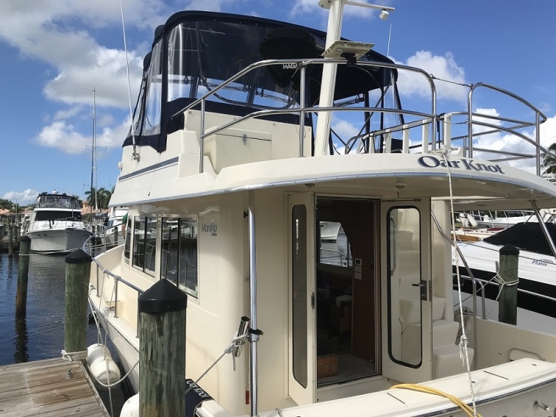 2005 Mainship 34 Trawler