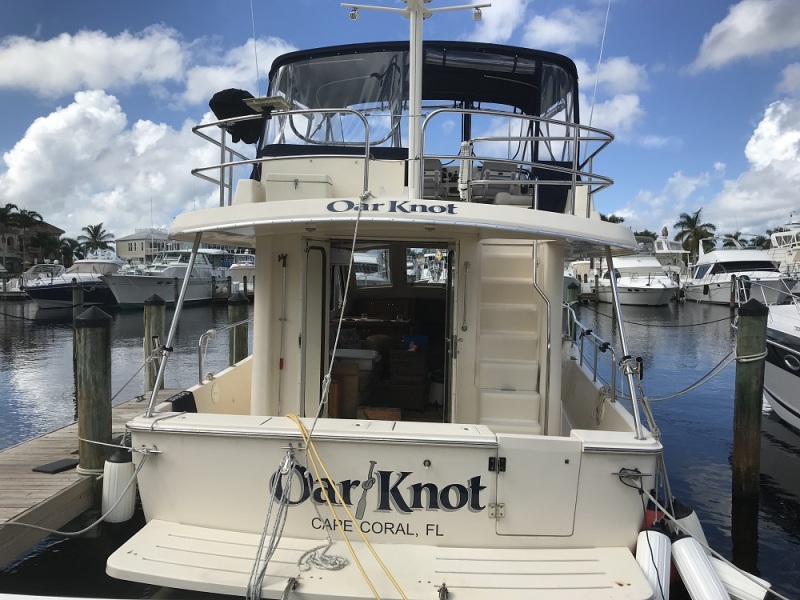2005 Mainship 34 Trawler