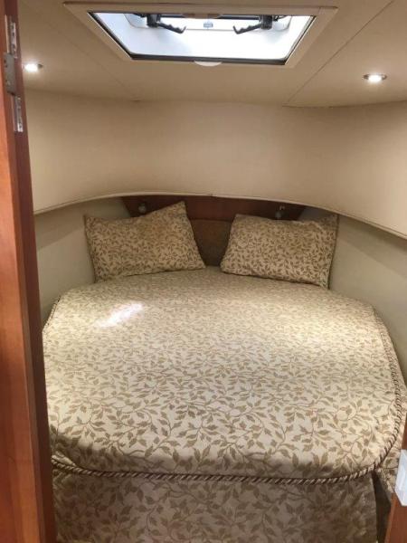 2005 Mainship 34 Trawler
