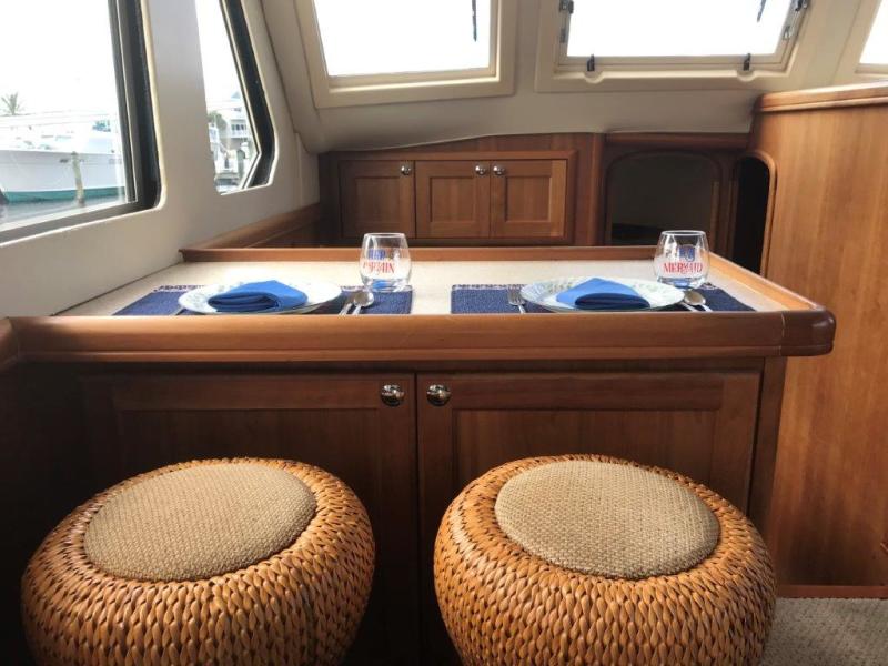2005 Mainship 34 Trawler