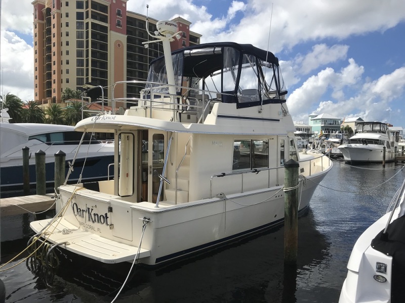 2005 Mainship 34 Trawler