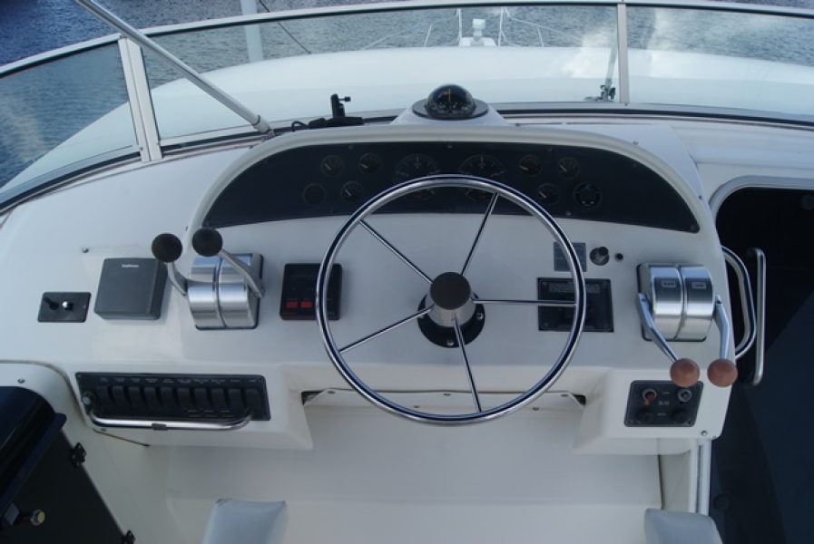 1997 Bayliner 4788