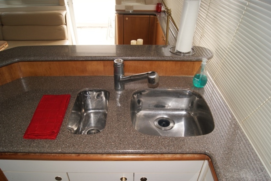 1997 Bayliner 4788