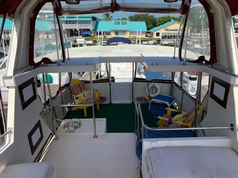 Three Dog Night 38ft Marine Trader Yacht For Sale