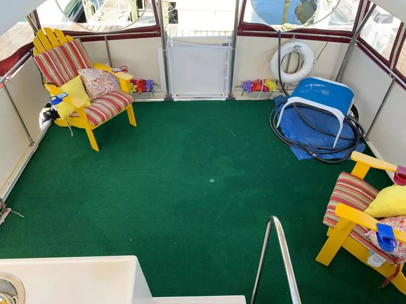 Three Dog Night 38ft Marine Trader Yacht For Sale