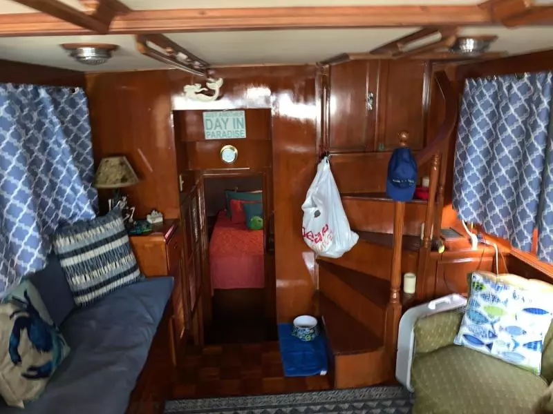 Three Dog Night 38ft Marine Trader Yacht For Sale