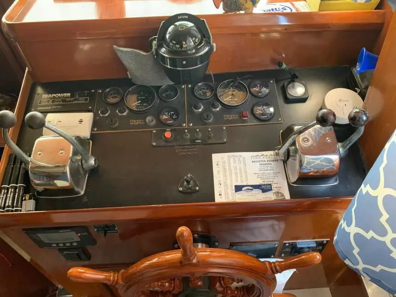 Three Dog Night 38ft Marine Trader Yacht For Sale