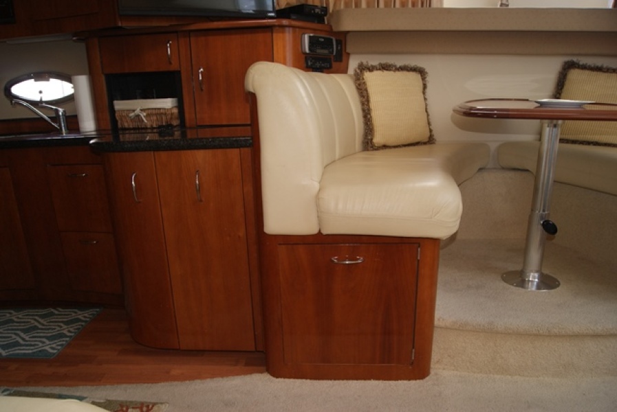 2004 Carver Mariner 360