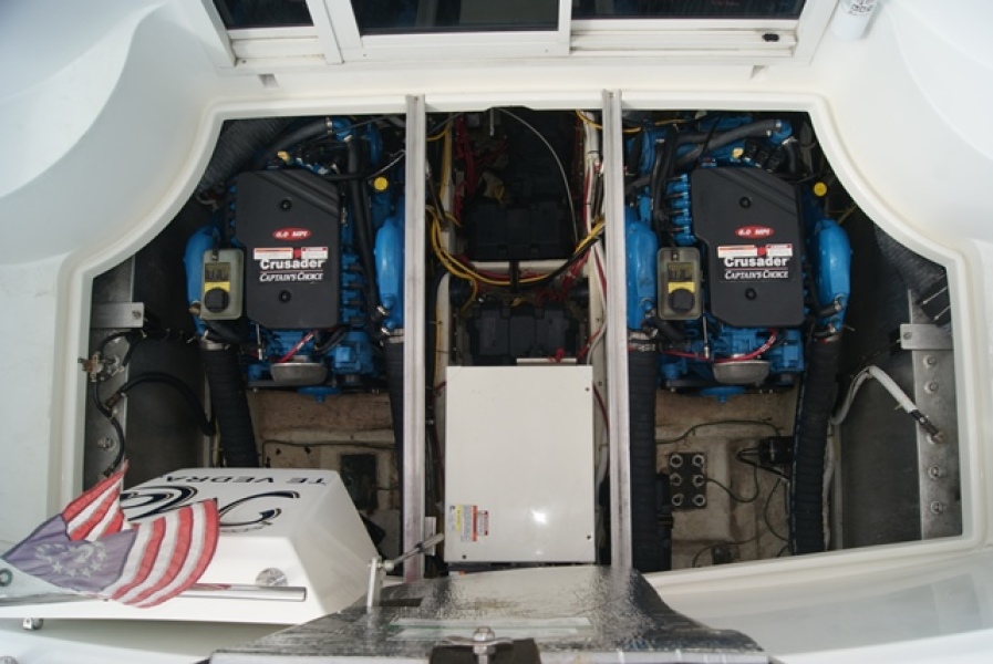 2004 Carver Mariner 360