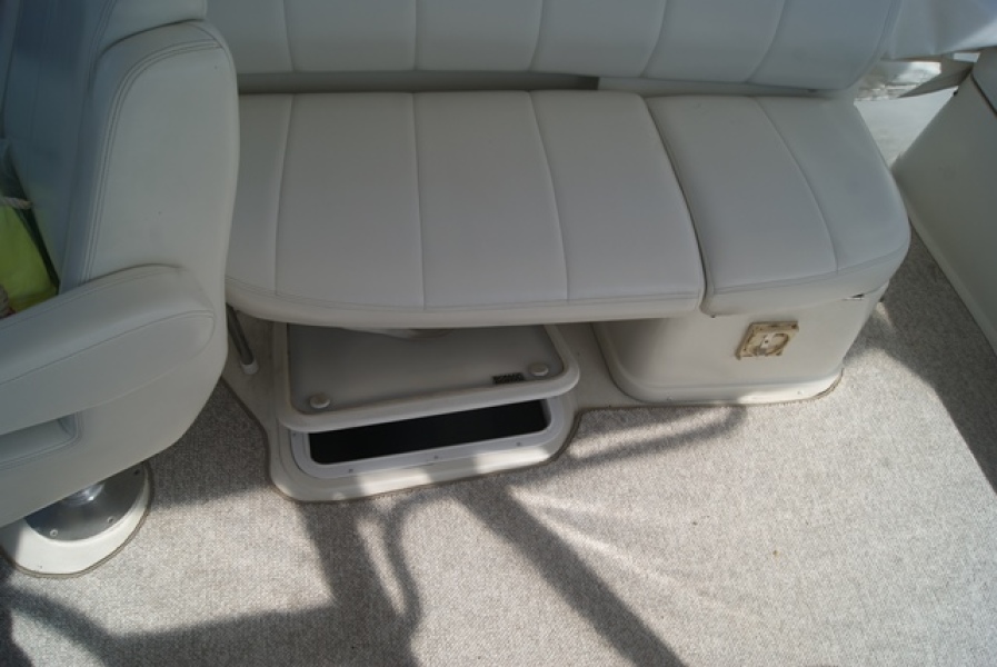 2004 Carver Mariner 360
