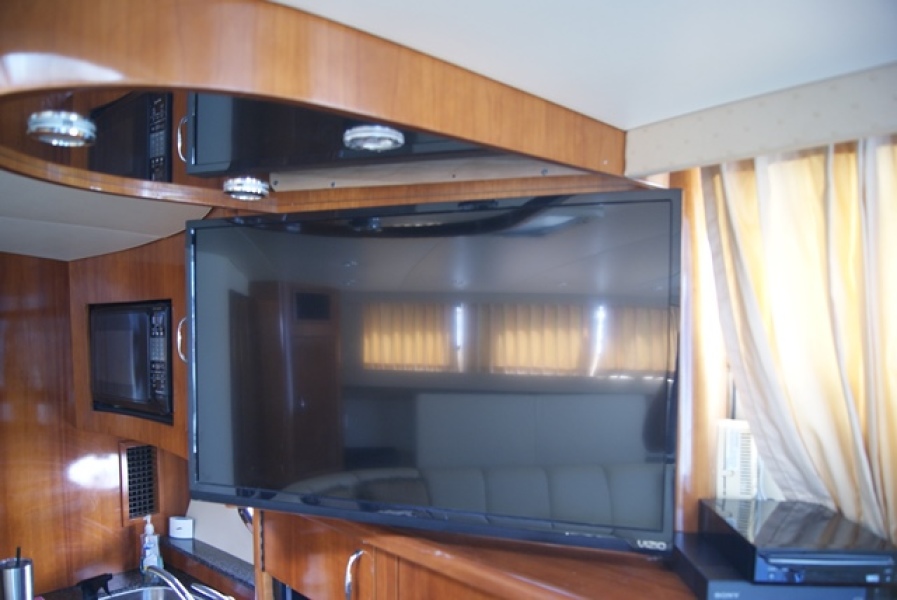2004 Carver Mariner 360
