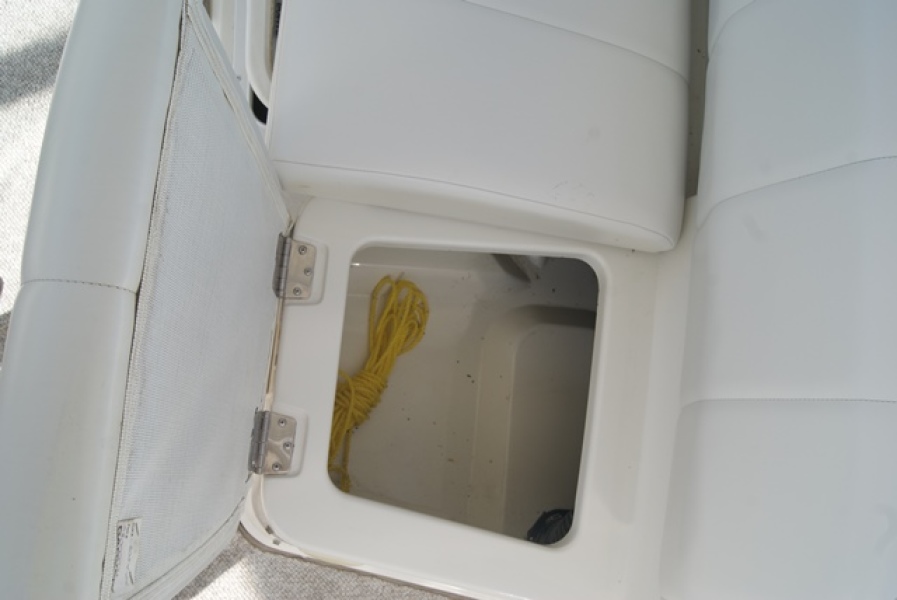 2004 Carver Mariner 360