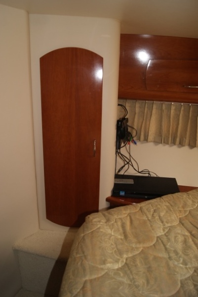2004 Carver Mariner 360