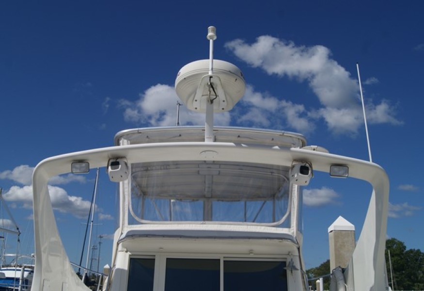 2004 Carver Mariner 360