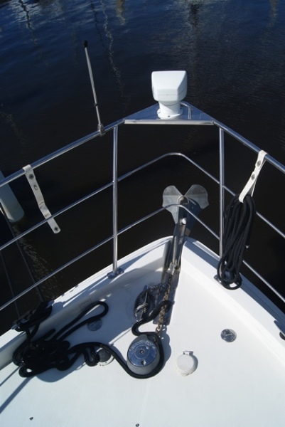 2004 Carver Mariner 360