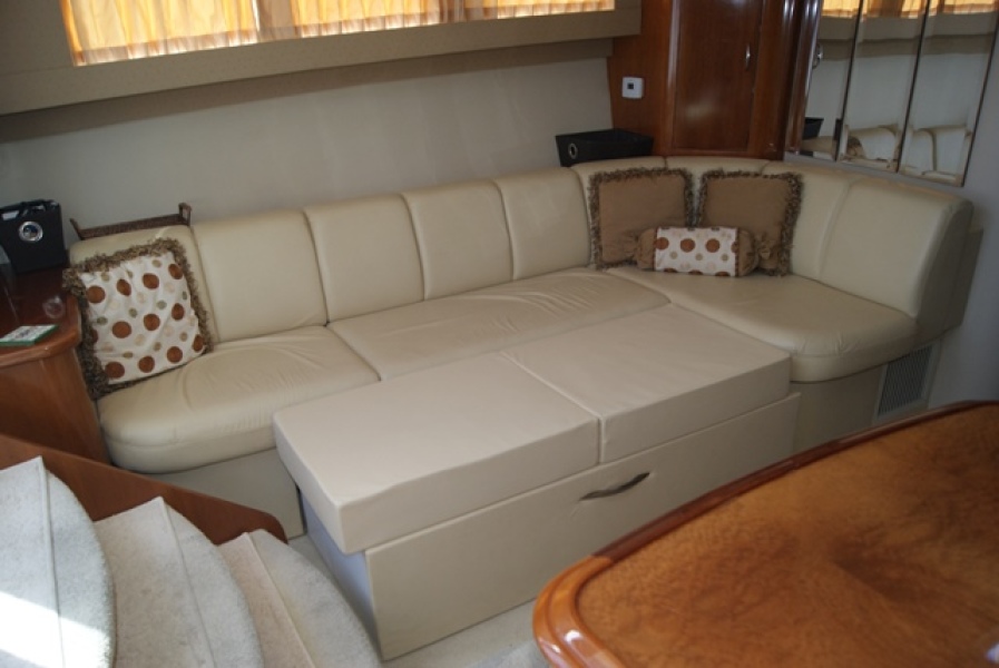 2004 Carver Mariner 360