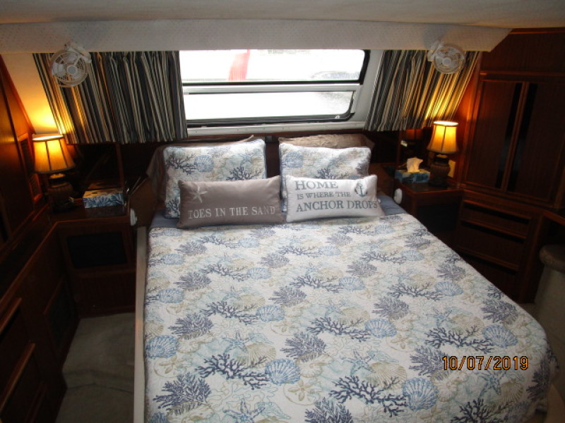 1987 Sea Ray 410 AC