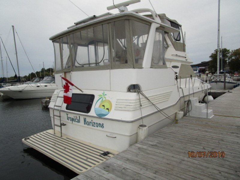1987 Sea Ray 410 AC