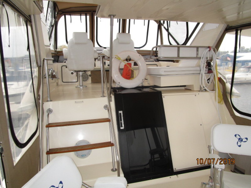 1987 Sea Ray 410 AC