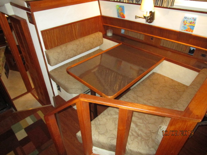 1987 Sea Ray 410 AC