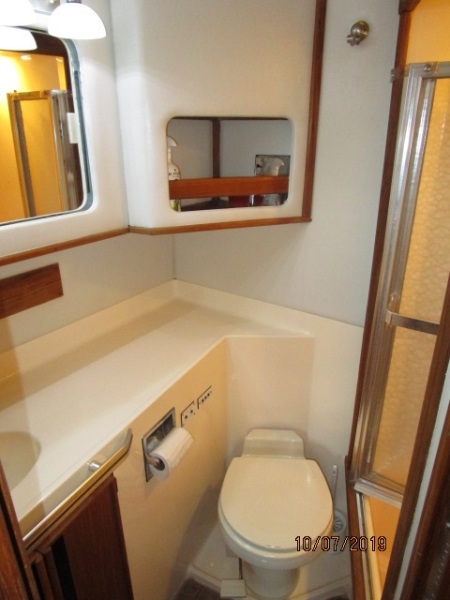 1987 Sea Ray 410 AC