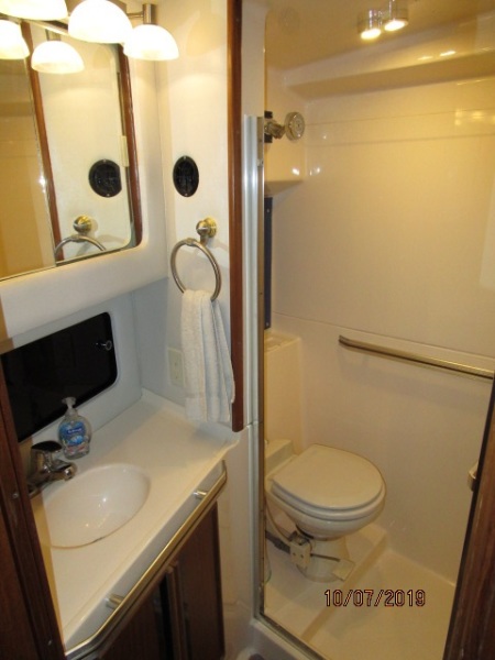 1987 Sea Ray 410 AC
