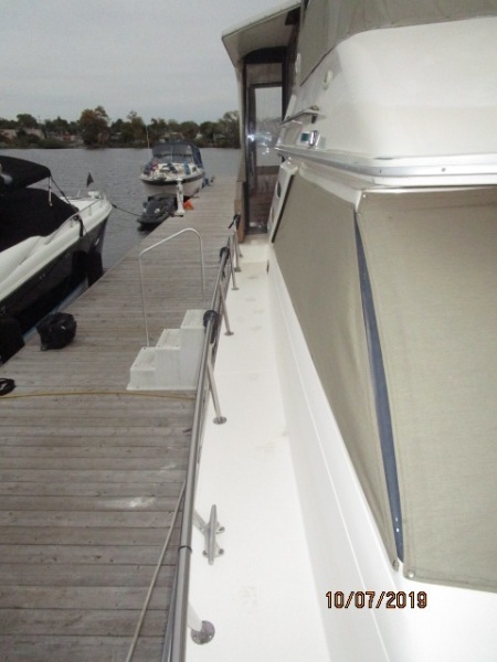 1987 Sea Ray 410 AC