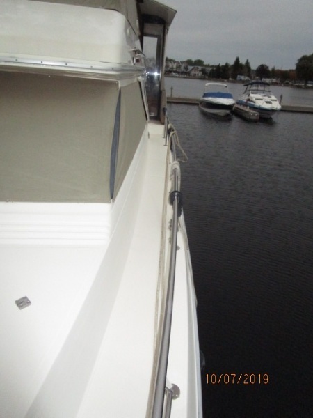 1987 Sea Ray 410 AC