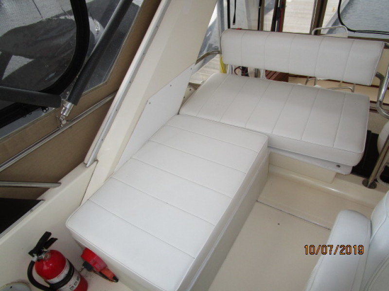 1987 Sea Ray 410 AC