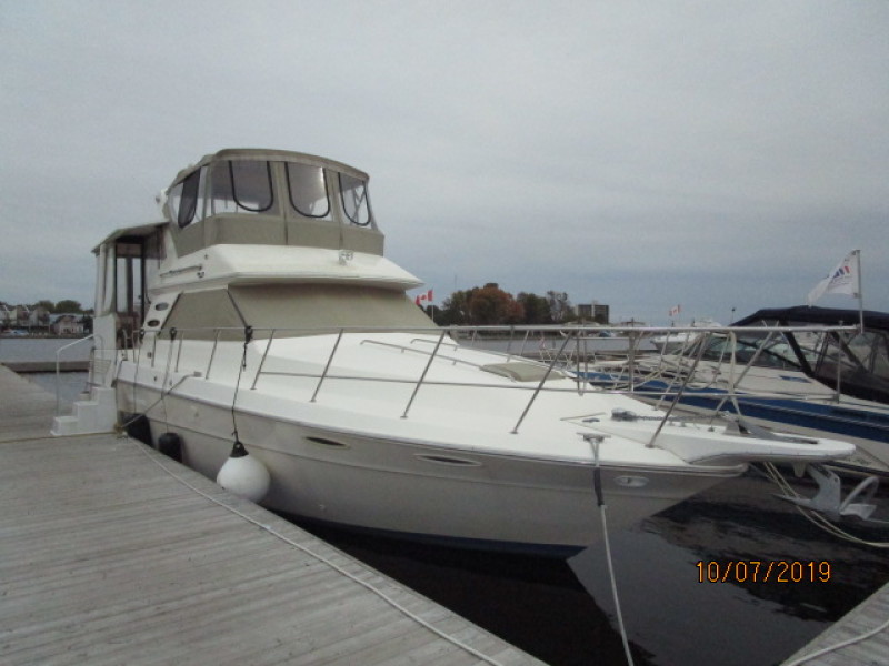 1987 Sea Ray 410 AC