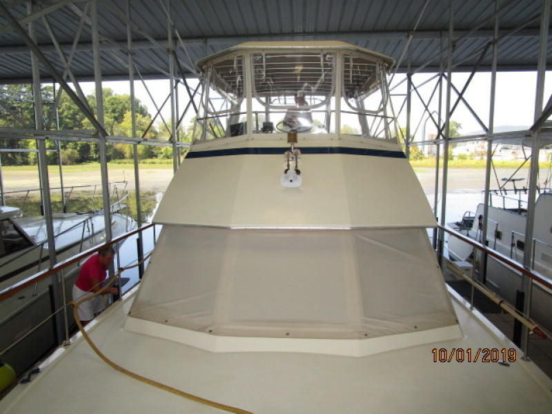 1987 Hatteras "43" Motor Yacht