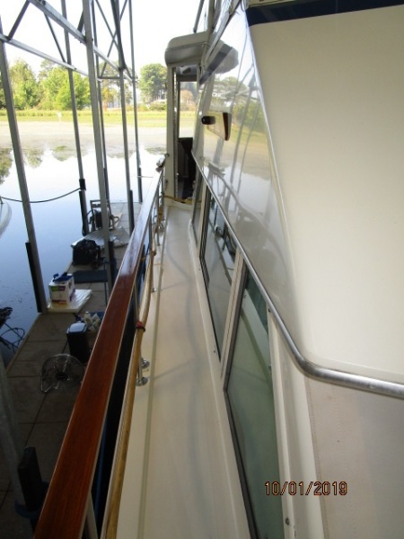 1987 Hatteras "43" Motor Yacht