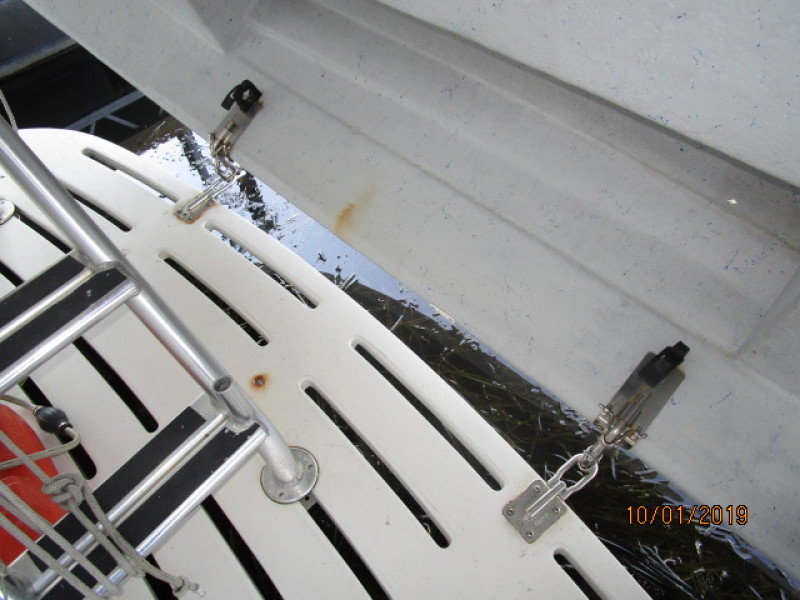 1987 Hatteras "43" Motor Yacht