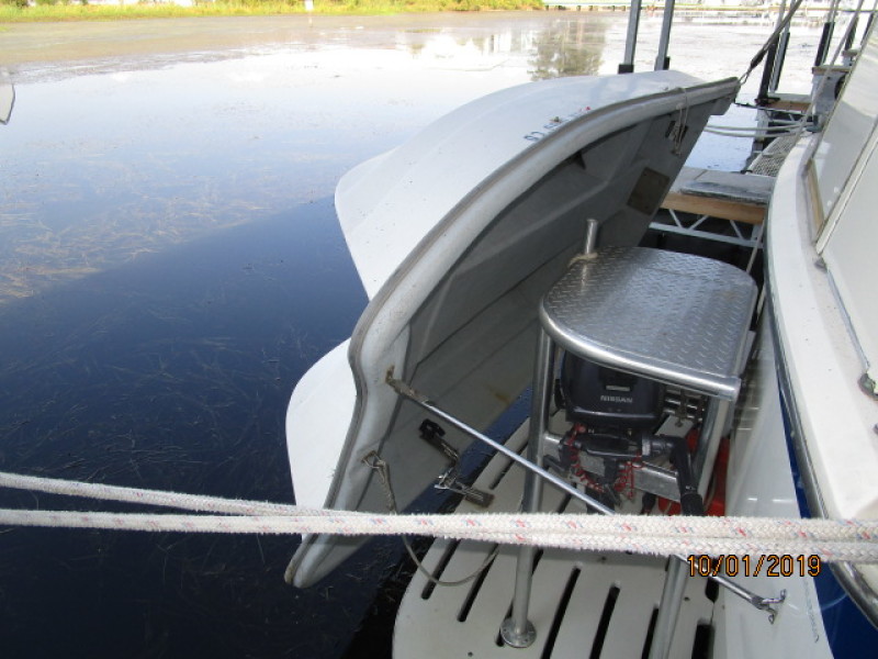 1987 Hatteras "43" Motor Yacht