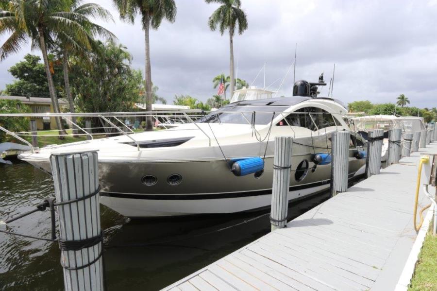 42' 2012 Marquis Sport Coupe