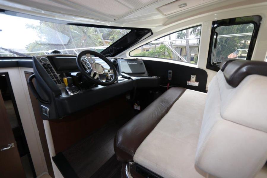 42' 2012 Marquis Sport Coupe