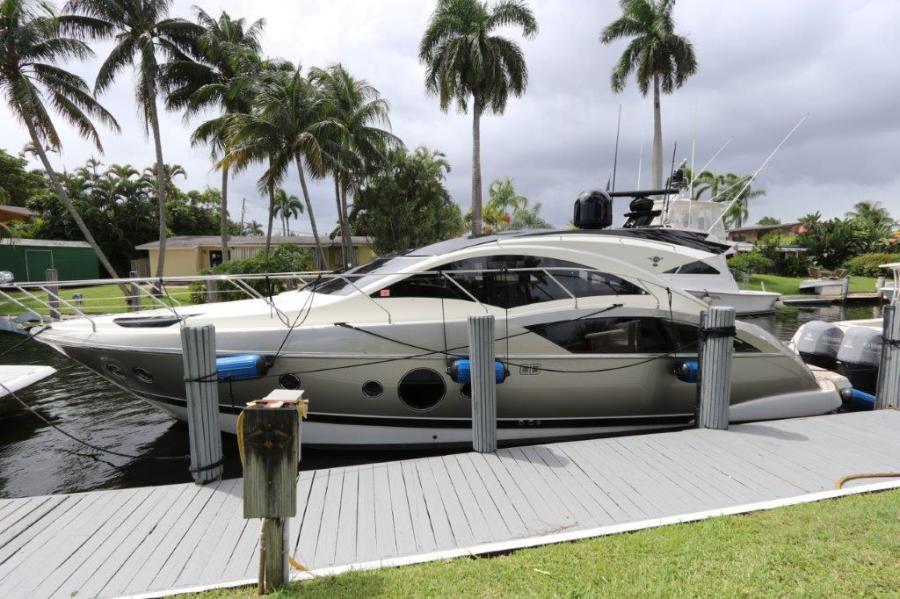 42' 2012 Marquis Sport Coupe