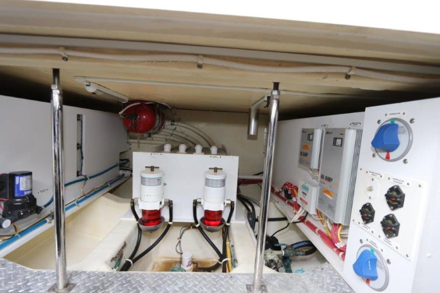 42' 2012 Marquis Sport Coupe