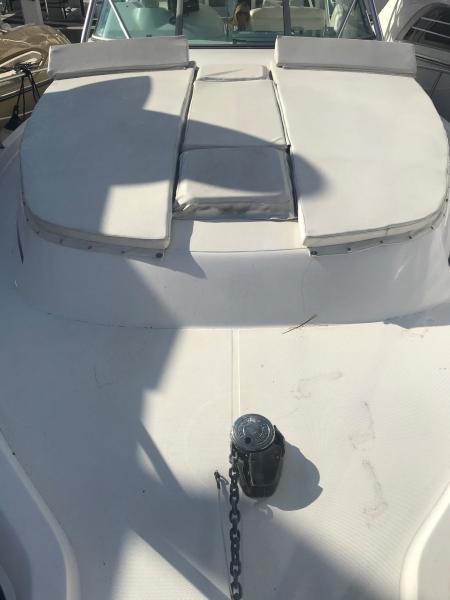 37' 2005 Stamas Express