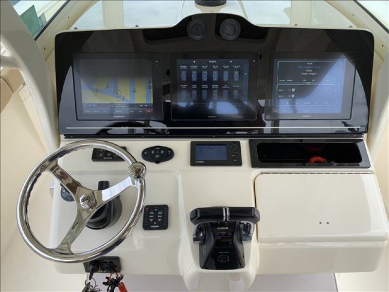 35' 2015 Scout 355 LXF