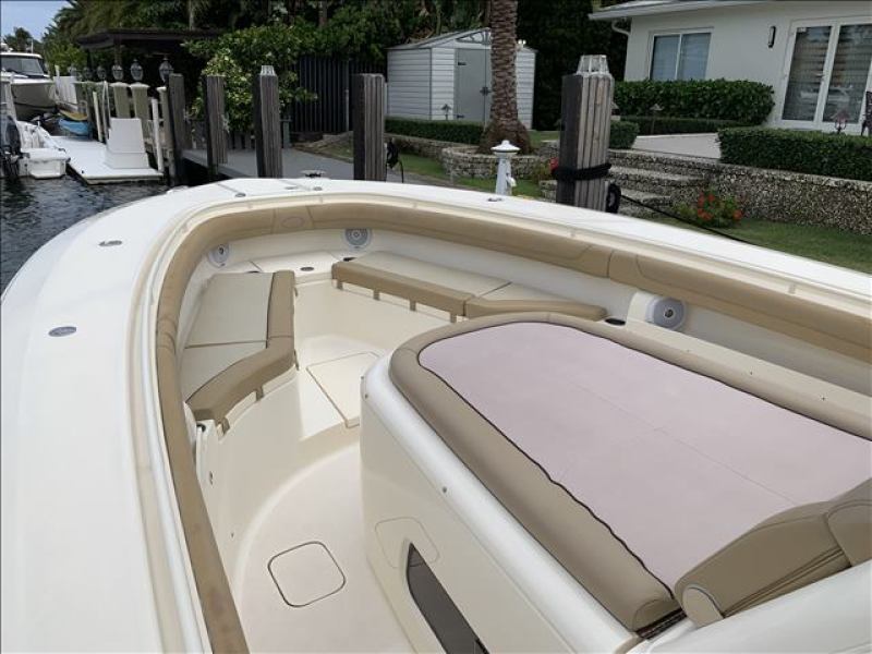 35' 2015 Scout 355 LXF