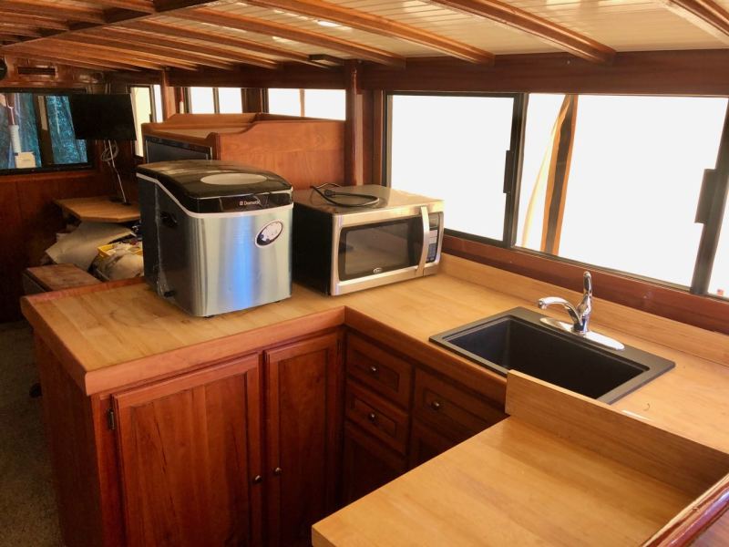 1976 Bruno & Stillman Custom & 42 Downeast