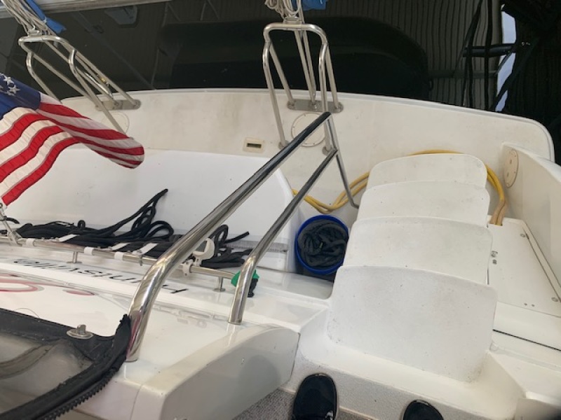 2000 Carver 406
