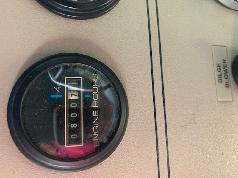 2000 Carver 406