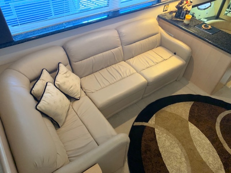 2000 Carver 406