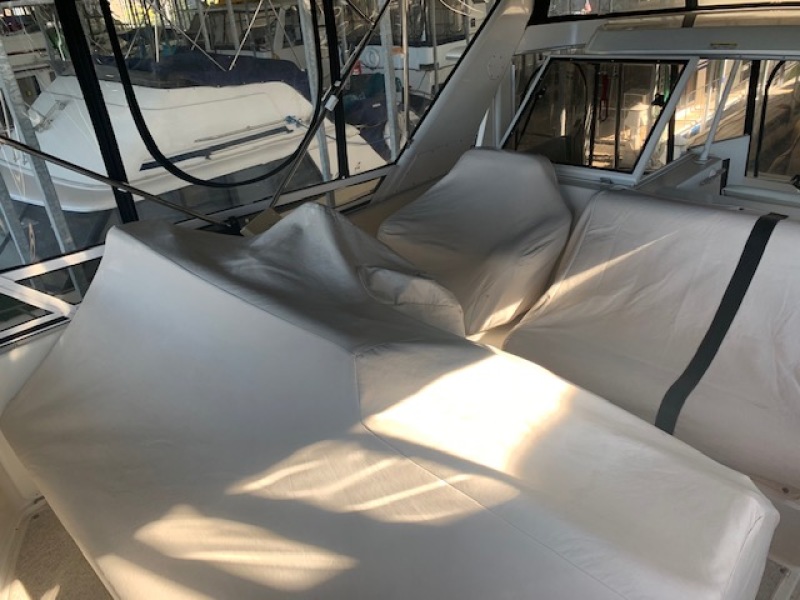 2000 Carver 406