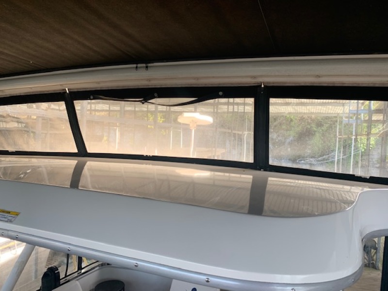 2000 Carver 406