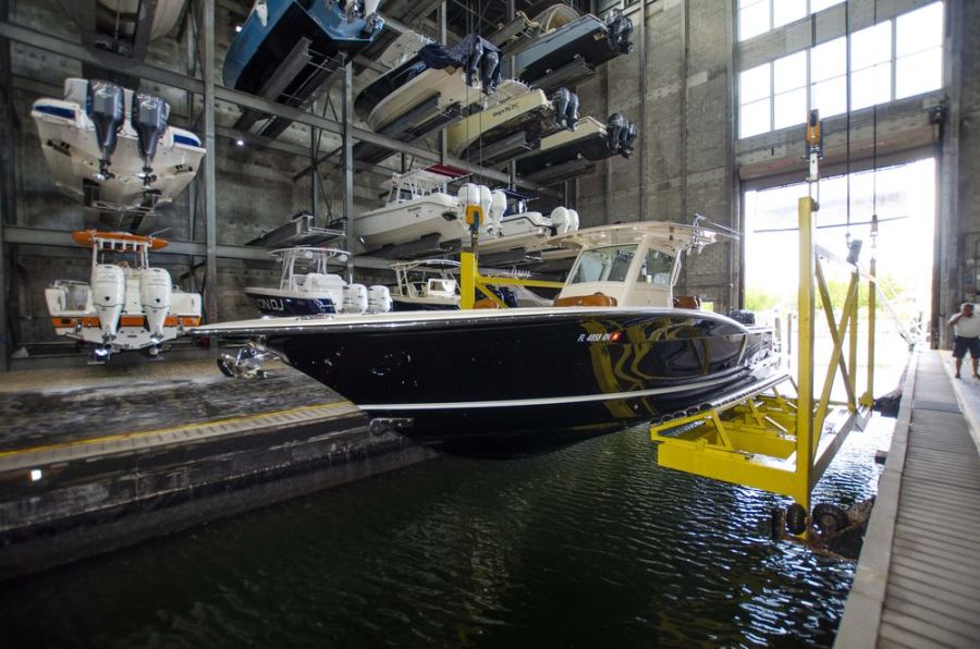 32' 2017 Scout 320 LXF