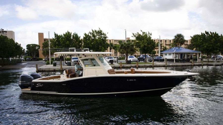 32' 2017 Scout 320 LXF