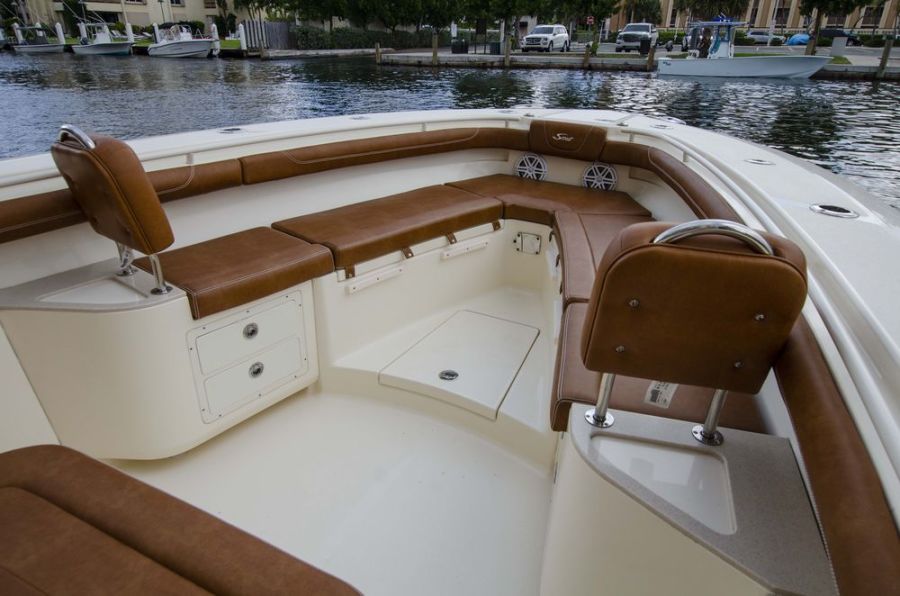 32' 2017 Scout 320 LXF